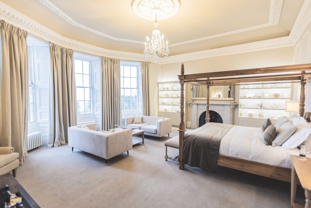 SEAN-ELLIOTT-PHOTOGRAPHY-ROOMS-135-1024x683