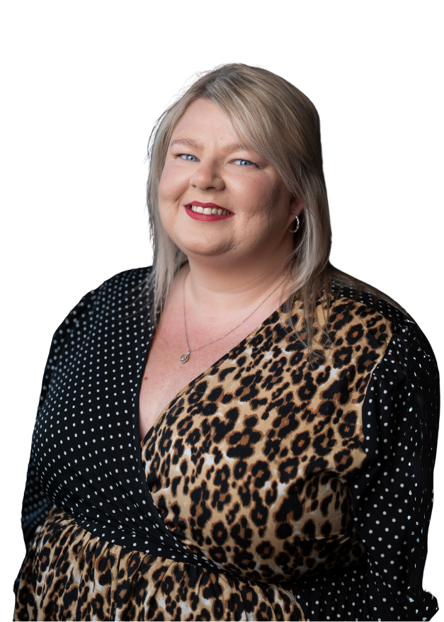 Samantha Headshot - LP